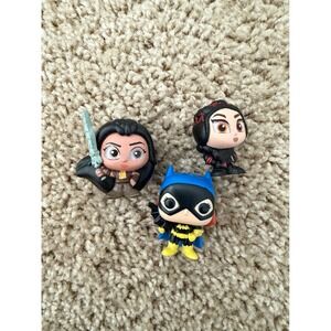 Disney Doorables Mini Figure Lot Raya Batgirl & Villain Doorables Bundle